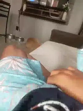 Snapshot of dredre1069 chatting on December 2025 06:49:02 PM dredre1069 online show from December 2025 06:49:02 PM