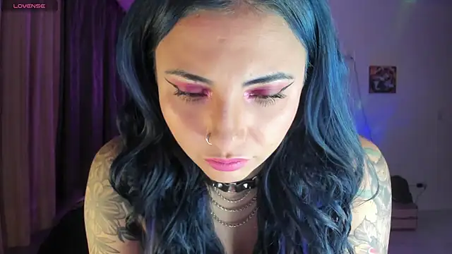 black wiidow online show from April 2026 06:05:02 AM