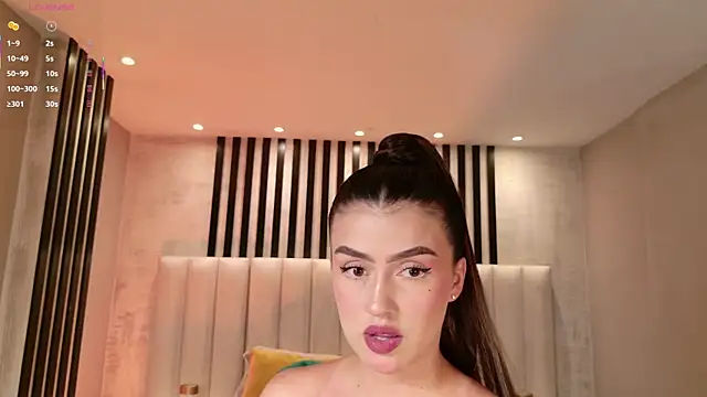 PaulinaSantos  online show from February 2026 08:17:02 PM