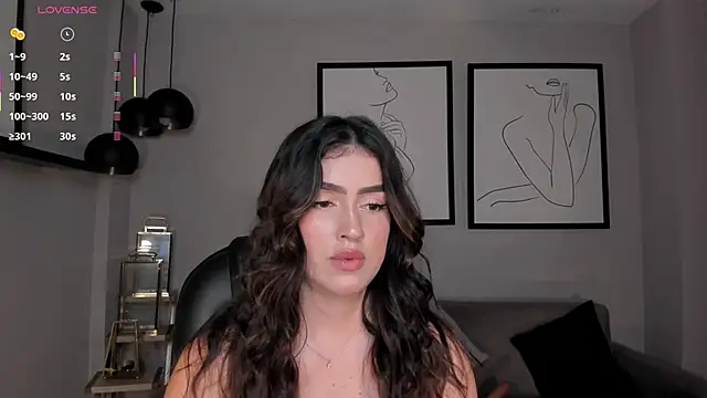 PaulinaSantos  online show from June 2026 07:09:02 PM