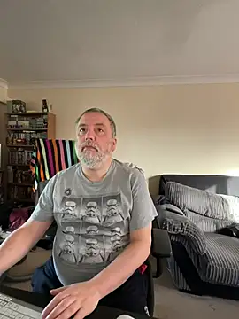 Snapshot of LondonTeffy chatting on February 2025 10:59:01 AM LondonTeffy online show from February 2025 10:59:01 AM