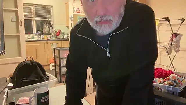 Snapshot of LondonTeffy chatting on February 2025 10:14:02 PM LondonTeffy online show from February 2025 10:14:02 PM