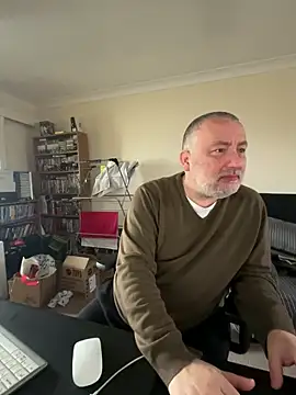 Snapshot of LondonTeffy chatting on March 2025 11:41:01 AM LondonTeffy online show from March 2025 11:41:01 AM