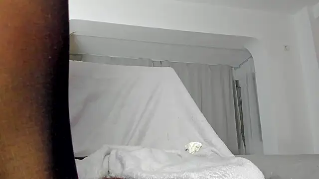 Fancy Jenn online show from December 2024 01:05:01 AM