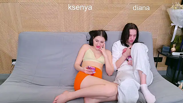 Ksenny online show from March 2026 04:42:01 AM