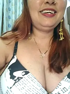 Snapshot of Dianaa9 chatting on April 2026 10:01:01 PM Dianaa9 online show from April 2026 10:01:01 PM