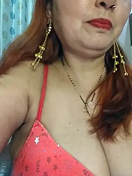 Snapshot of Dianaa9 chatting on April 2026 10:07:02 PM Dianaa9 online show from April 2026 10:07:02 PM