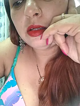 Snapshot of Dianaa9 chatting on May 2026 09:55:02 PM Dianaa9 online show from May 2026 09:55:02 PM