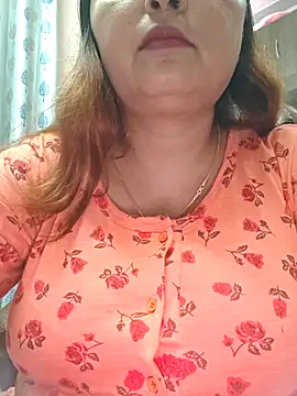 Snapshot of Dianaa9 chatting on June 2026 07:47:02 AM Dianaa9 online show from June 2026 07:47:02 AM