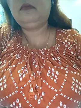 Snapshot of Dianaa9 chatting on June 2026 07:46:01 AM Dianaa9 online show from June 2026 07:46:01 AM