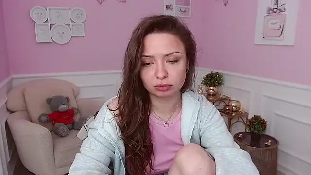 Snapshot of LucySkilar chatting on May 2026 04:08:02 AM LucySkilar online show from May 2026 04:08:02 AM