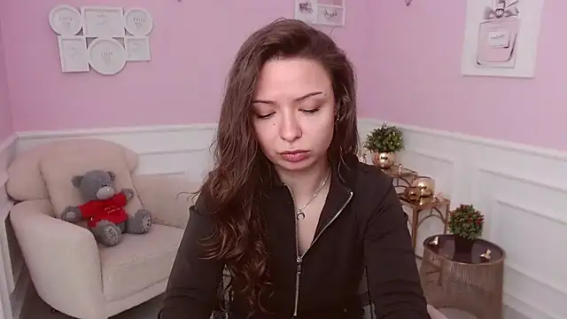 Snapshot of LucySkilar chatting on May 2026 04:08:02 AM LucySkilar online show from May 2026 04:08:02 AM
