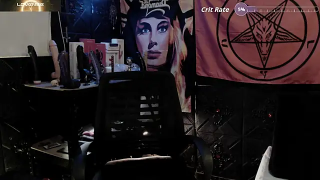 Evil Queen 666 online show from June 2026 07:02:01 AM