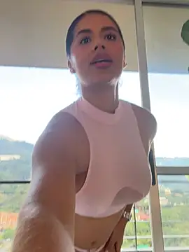 MelissaWaltton online show from April 2026 10:21:02 PM