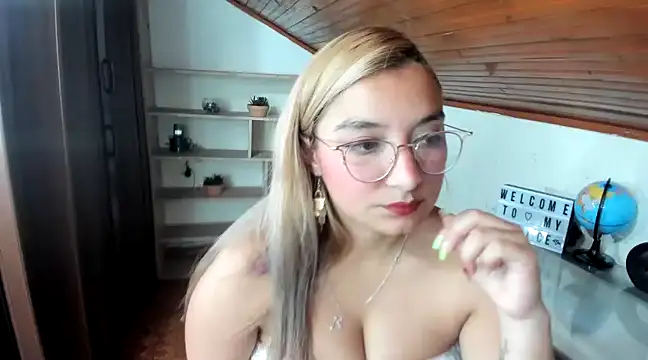 Snapshot of _sweetcarla chatting on January 2025 05:38:02 PM sweetcarla online show from January 2025 05:38:02 PM