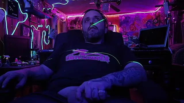 Snapshot of tayshie chatting on November 2025 03:56:01 PM tayshie online show from November 2025 03:56:01 PM