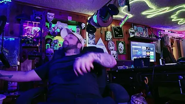 Snapshot of tayshie chatting on December 2025 09:20:02 PM tayshie online show from December 2025 09:20:02 PM