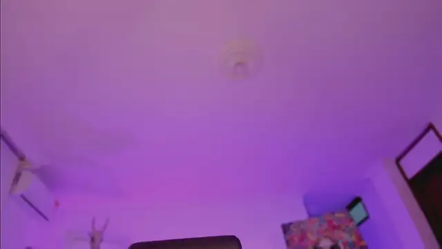 Taylor  foxxx online show from January 2025 04:15:01 AM