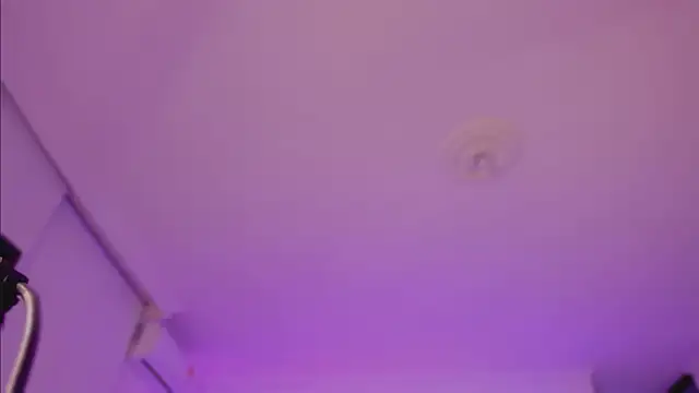 Taylor  foxxx online show from January 2025 04:06:01 AM