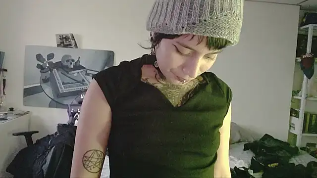  Apola 77 online show from February 2026 10:41:01 PM