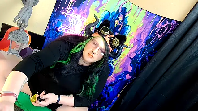Snapshot of Blakelytgirl chatting on May 2026 10:01:02 AM Blakelytgirl online show from May 2026 10:01:02 AM