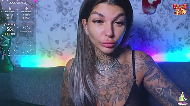 Snapshot of tattooedBabyy chatting on December 2024 10:29:02 AM tattooedBabyy online show from December 2024 10:29:02 AM