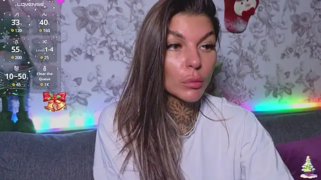 Snapshot of tattooedBabyy chatting on December 2024 01:54:01 PM tattooedBabyy online show from December 2024 01:54:01 PM
