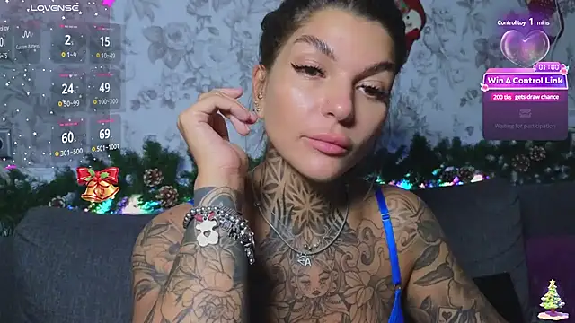 Snapshot of tattooedBabyy chatting on December 2024 04:22:01 PM tattooedBabyy online show from December 2024 04:22:01 PM