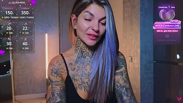 Snapshot of tattooedBabyy chatting on February 2025 11:47:02 AM tattooedBabyy online show from February 2025 11:47:02 AM