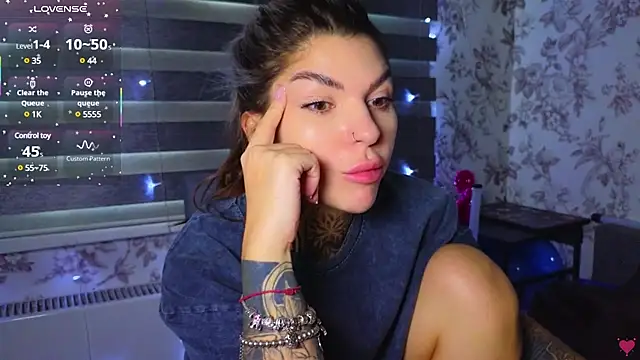 Snapshot of tattooedBabyy chatting on March 2025 11:28:02 AM tattooedBabyy online show from March 2025 11:28:02 AM
