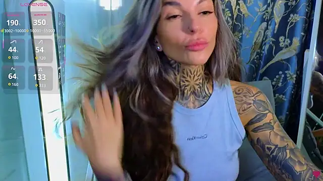 Snapshot of tattooedBabyy chatting on October 2025 06:45:01 AM tattooedBabyy online show from October 2025 06:45:01 AM