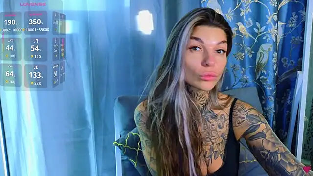 Snapshot of tattooedBabyy chatting on October 2025 08:23:02 AM tattooedBabyy online show from October 2025 08:23:02 AM