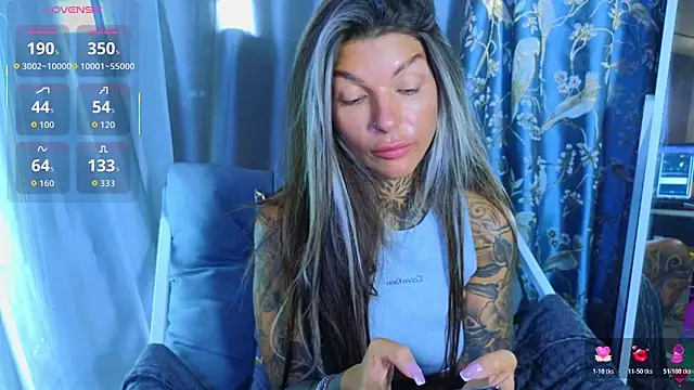 Snapshot of tattooedBabyy chatting on October 2025 10:34:02 AM tattooedBabyy online show from October 2025 10:34:02 AM