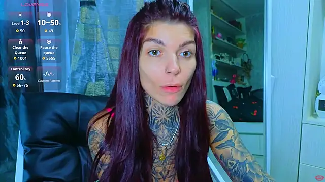 Snapshot of tattooedBabyy chatting on June 2026 02:33:01 PM tattooedBabyy online show from June 2026 02:33:01 PM