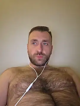 TIGERRR86 online show from June 2026 09:52:01 PM
