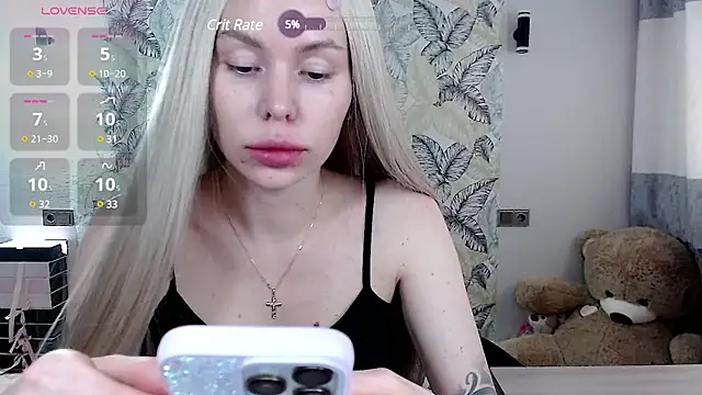 Snapshot of Marmalade_Fox chatting on January 2025 04:08:01 AM Marmalade Fox online show from January 2025 04:08:01 AM