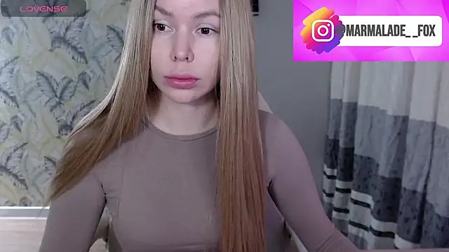 Snapshot of Marmalade_Fox chatting on June 2026 07:18:02 AM Marmalade Fox online show from June 2026 07:18:02 AM