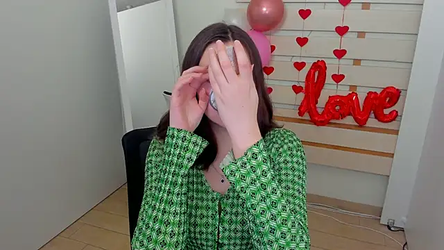 Lexy flower online show from March 2025 01:35:02 PM