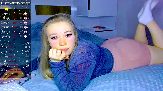 kitti kaattt online show from January 2025 11:06:01 AM