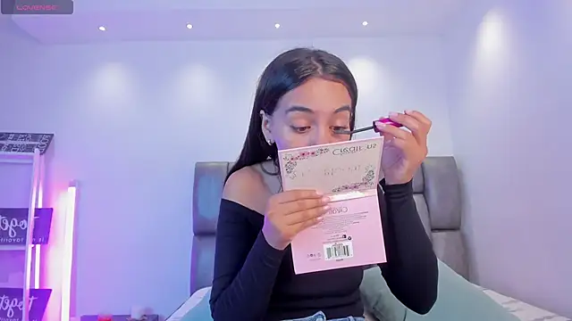 martina mancini online show from January 2025 12:04:02 PM