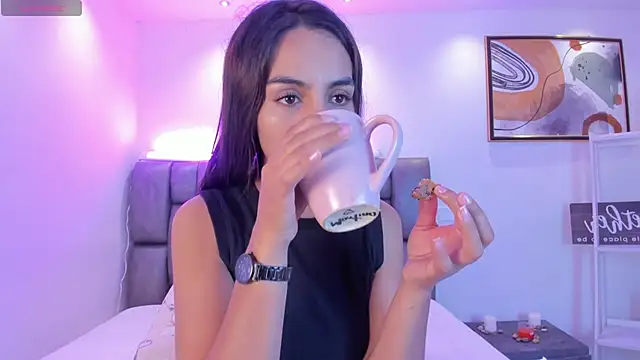 martina mancini online show from February 2025 12:54:01 PM