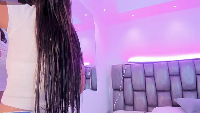 martina mancini online show from October 2025 11:30:02 AM