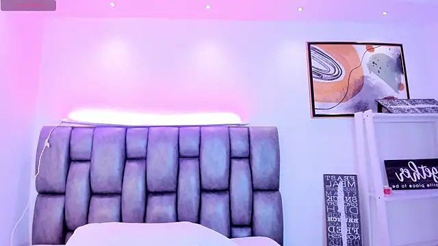 martina mancini online show from October 2025 12:52:02 PM