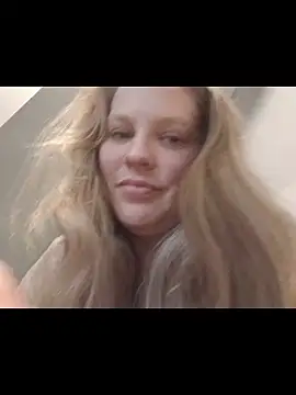 Cumonkatie online show from March 2026 05:42:02 PM