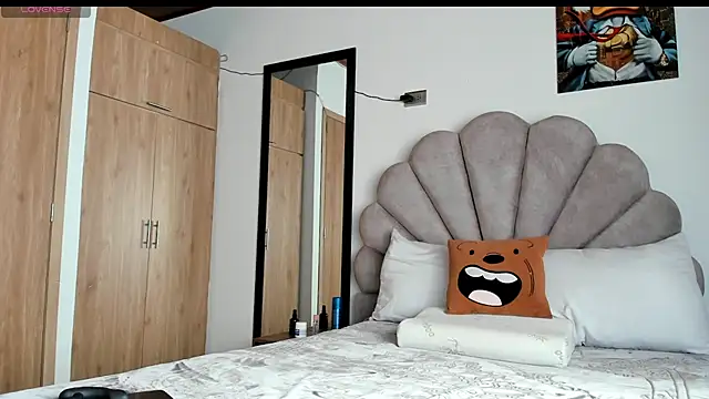 manucute 23  online show from March 2026 03:41:02 PM