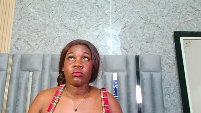 MiissBNasty online show from December 2025 02:43:02 AM