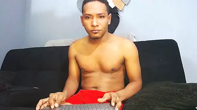 Snapshot of Grandeygruesa1 chatting on October 2025 08:37:02 PM Grandeygruesa1 online show from October 2025 08:37:02 PM