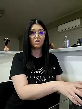 Snapshot of Milf_Abigail chatting on February 2025 03:53:02 AM Milf Abigail online show from February 2025 03:53:02 AM