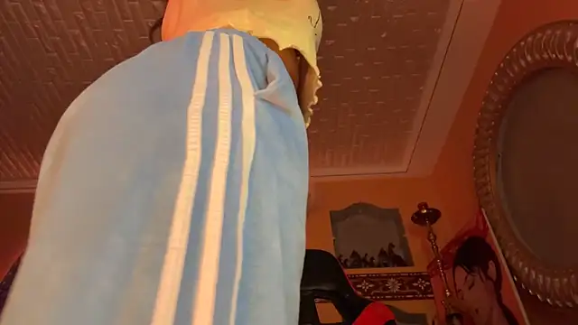 ORLA86 online show from February 2025 06:20:01 PM