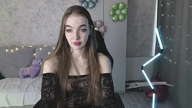 LissaCain online show from April 2026 06:19:01 AM